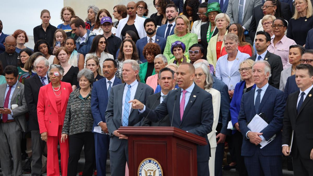 Co-Chairs Join House Democrats Press Conference